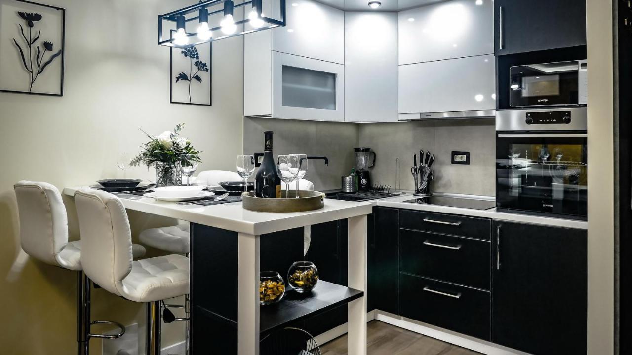Apartment Delux 14 Суботица Экстерьер фото