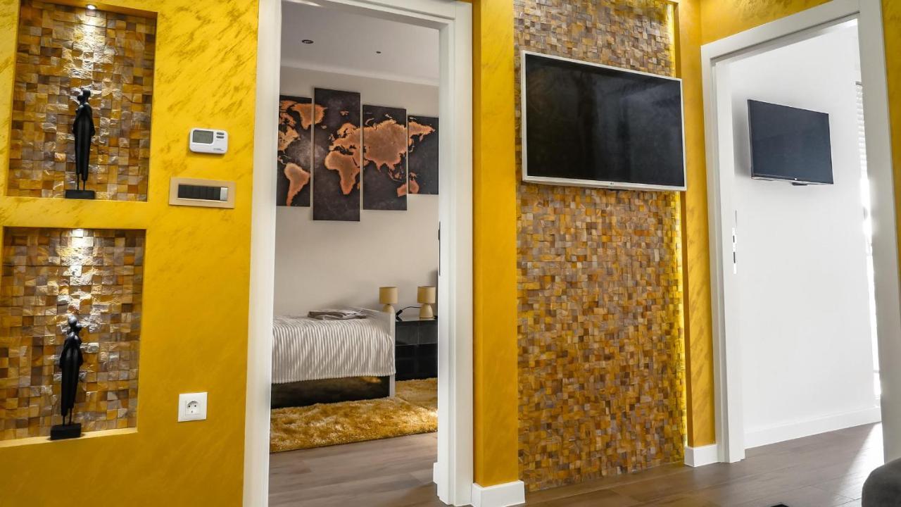 Apartment Delux 14 Суботица Экстерьер фото